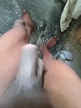 Snapshot of mario0212 chatting on 09-30-25, 04:01 mario0212 online show from 09-30-25, 04:01