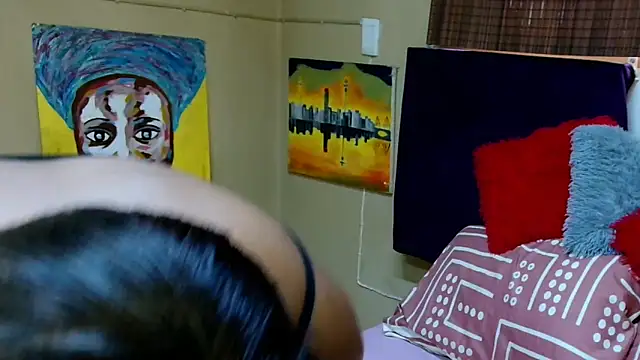 Snapshot of PEBBLES365 chatting on 10-20-25, 06:36 PEBBLES365 online show from 10-20-25, 06:36