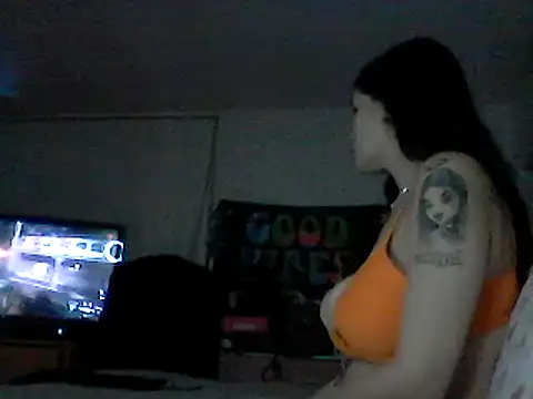 nikkikittyx3 online show from 04-08-26, 08:14