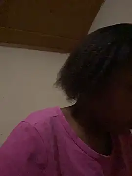 Snapshot of daddysgirly20 chatting on 02-19-26, 05:31 daddysgirly20 online show from 02-19-26, 05:31