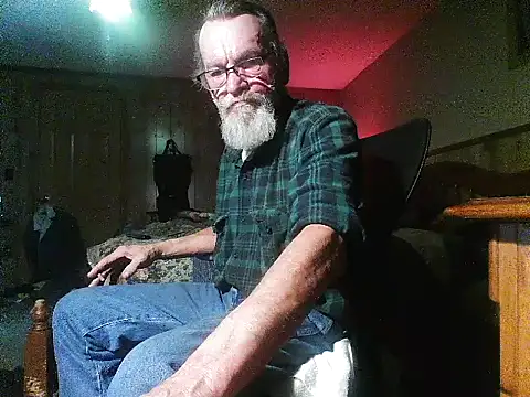 Snapshot of Aldick68 chatting on 03-13-25, 01:32 Aldick68 online show from 03-13-25, 01:32