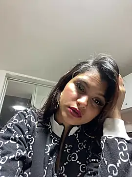 EmmySweett2 online show from 03-18-26, 01:58