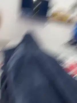 Snapshot of lucarioos06 chatting on 01-21-25, 10:30 lucarioos06 online show from 01-21-25, 10:30