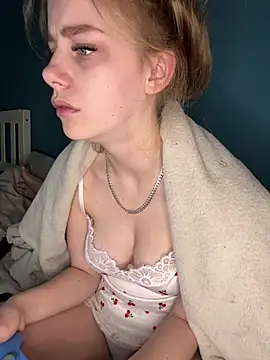 VioletxBlue online show from 03-13-26, 12:01