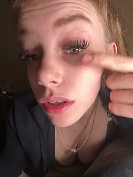 VioletxBlue online show from 03-26-26, 08:58