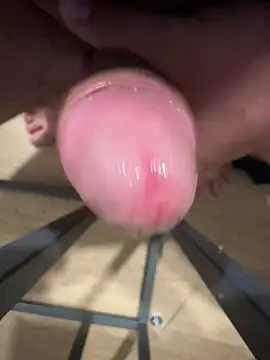 latinofhot online show from 12-24-24, 11:28