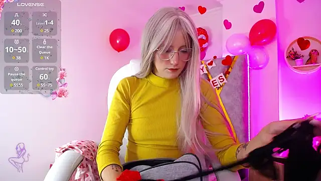 SussanHottye1  online show from 02-16-25, 10:21