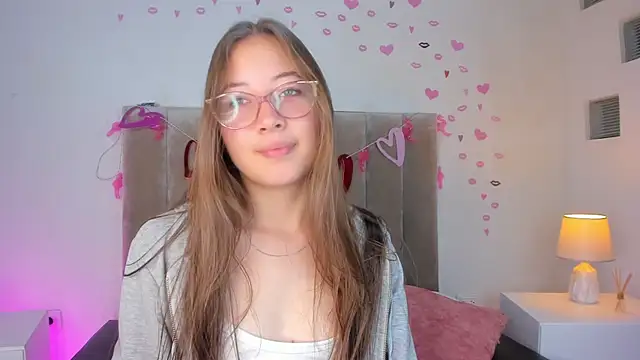 Dahlia Rousse online show from 03-16-25, 02:44