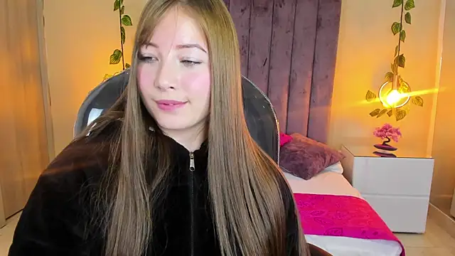 Dahlia Rousse online show from 12-03-25, 05:26