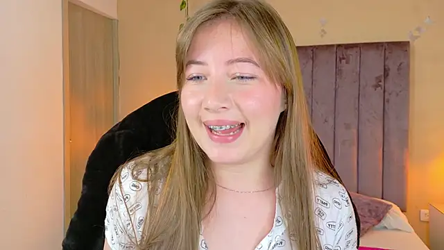 Dahlia Rousse online show from 03-01-26, 02:46