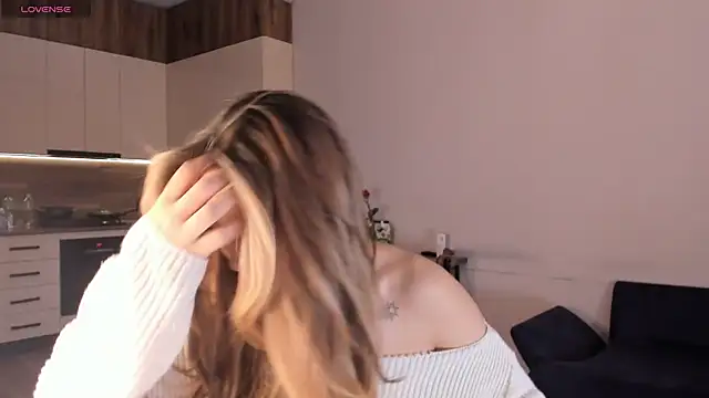 Snapshot of mirann chatting on 03-09-25, 05:33 mirann online show from 03-09-25, 05:33