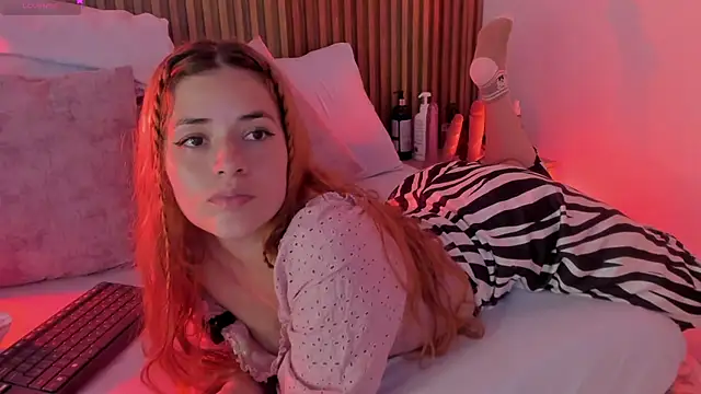 alliss ginger  online show from 10-01-25, 07:31