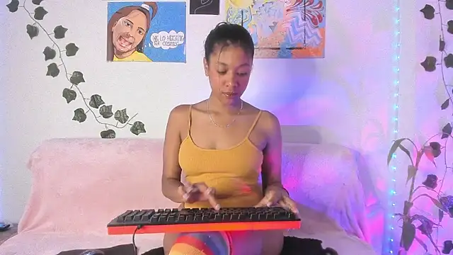 ElectraaJoness online show from 05-05-26, 02:25