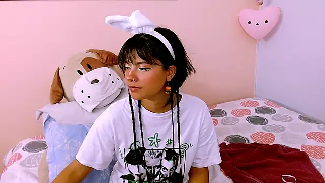 Mattilda 18 online show from 03-15-25, 06:36