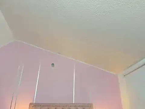 NoaLuxury online show from 03-22-25, 07:57