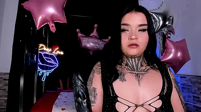 Snapshot of amyswallow7 chatting on 03-14-25, 10:16 amyswallow7 online show from 03-14-25, 10:16