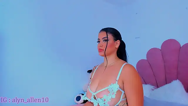 AlynAllen online show from 02-03-25, 08:46