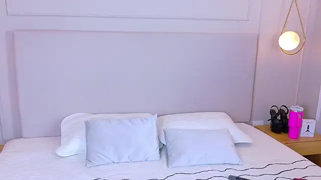 AlynAllen online show from 03-11-25, 07:25