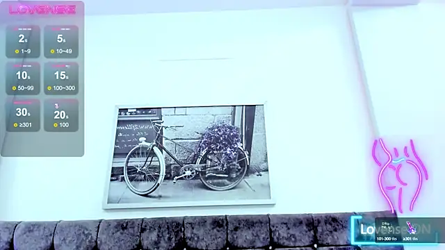 Snapshot of Elise-Leyton chatting on 02-28-25, 07:14 Elise-Leyton online show from 02-28-25, 07:14