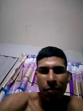 Snapshot of GabiPJ chatting on 10-25-25, 08:00 GabiPJ online show from 10-25-25, 08:00