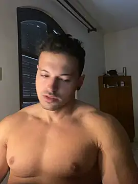 Lucasfit24 online show from 03-05-25, 11:28