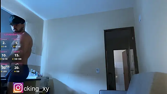 Lucasfit24 online show from 10-13-25, 03:45