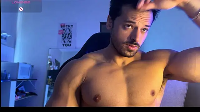 Snapshot of Lucasfit24 chatting on 03-01-26, 03:03 Lucasfit24 online show from 03-01-26, 03:03