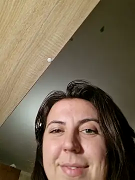 Melenka online show from 09-24-25, 10:24