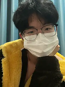 Snapshot of yfx468 chatting on 02-15-26, 02:36 yfx468 online show from 02-15-26, 02:36