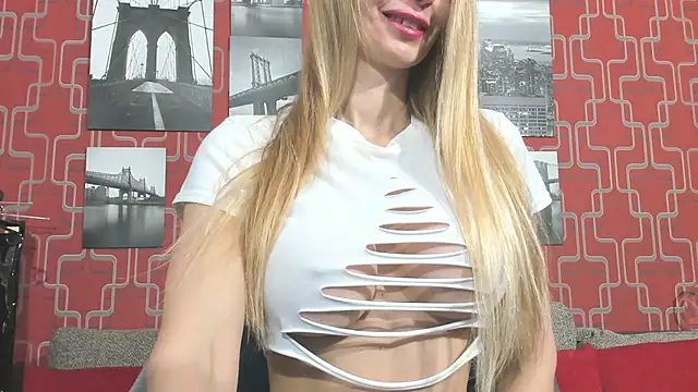 GoddessJulieXX online show from 02-06-26, 06:29