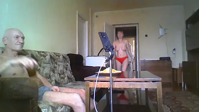 LoverCoupxl online show from 09-20-25, 12:06