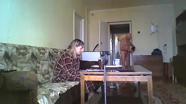 LoverCoupxl online show from 09-27-25, 07:35