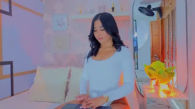 CharlotteGraay online show from 02-21-26, 07:48