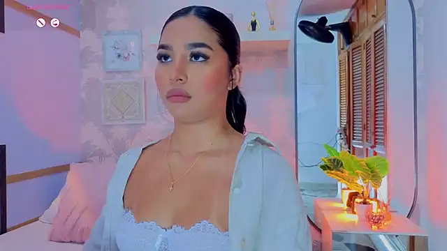 CharlotteGraay online show from 03-18-26, 07:39