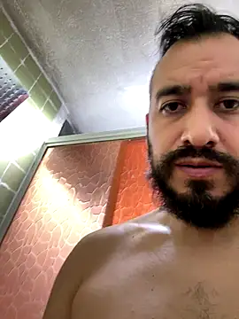 Snapshot of leonardohot1987 chatting on 11-05-25, 02:33 leonardohot1987 online show from 11-05-25, 02:33