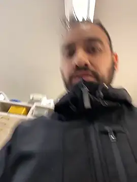 leonardohot1987 online show from 02-06-26, 06:33