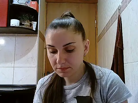 Yuliia30 online show from 06-14-26, 02:41