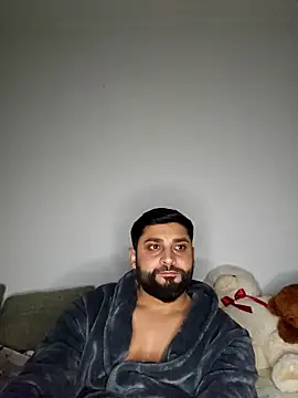 Snapshot of Mehmet2304 chatting on 01-29-25, 01:16 Mehmet2304 online show from 01-29-25, 01:16