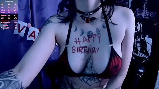 Kimlennox  online show from 02-11-25, 01:31