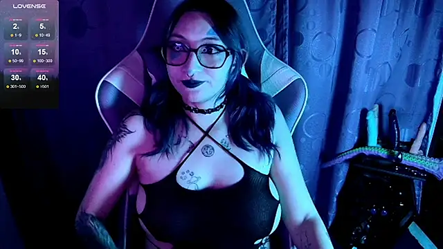 Kimlennox  online show from 09-09-25, 01:32