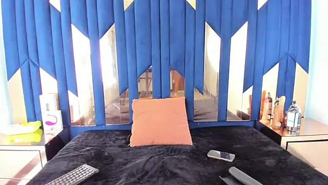 Salmaportman69 online show from 12-04-25, 05:32