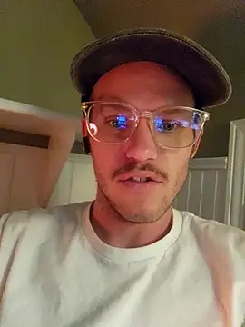 SoxxyNsh online show from 12-15-25, 05:34