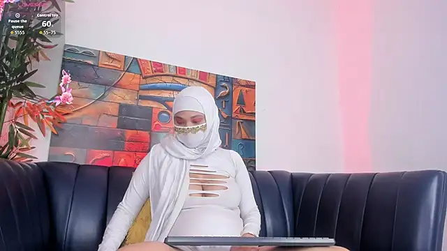 Snapshot of Eva_abaad chatting on 10-06-25, 01:58 Eva abaad online show from 10-06-25, 01:58