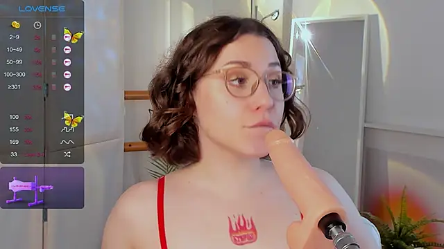 Eva Moss  online show from 01-10-25, 10:46