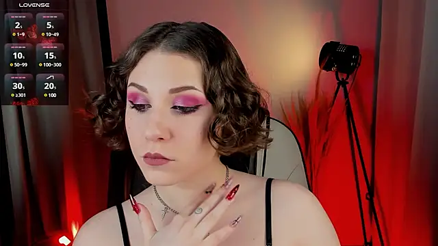 Eva Moss  online show from 01-23-25, 10:01