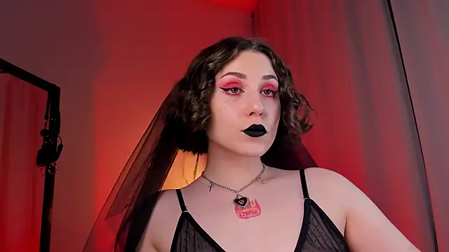 Eva Moss  online show from 03-04-25, 10:49