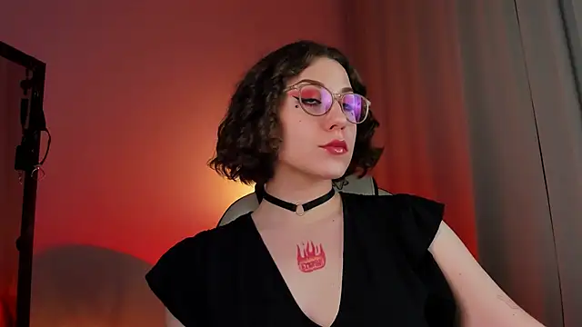 Eva Moss  online show from 03-15-25, 09:49