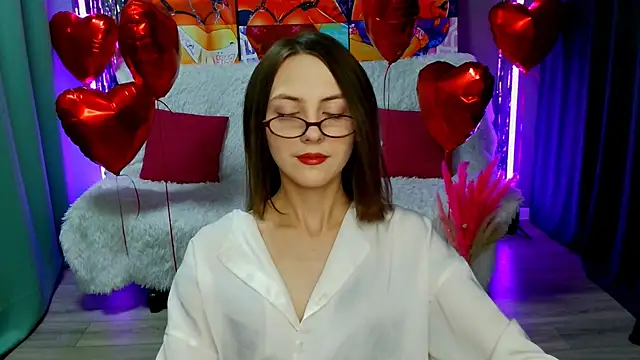 Snapshot of JesssWalker chatting on 03-04-25, 05:34 JesssWalker online show from 03-04-25, 05:34