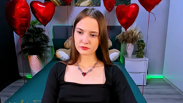 Snapshot of SamanthaaaWalker chatting on 03-08-25, 06:32 SamanthaaaWalker online show from 03-08-25, 06:32