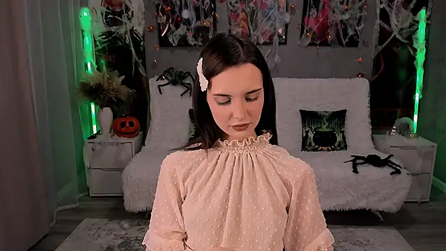 Snapshot of SamanthaaaWalker chatting on 10-12-25, 12:26 SamanthaaaWalker online show from 10-12-25, 12:26